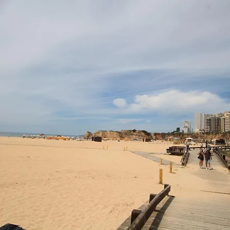 Da Wi-fi 472 * Praia da Rocha